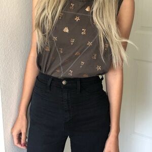 Gray Graphic Sleeveless Tank Top with Gold Icons